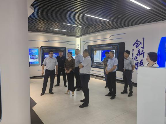 【動態】熱烈歡迎蕪湖市灣沚區常委領導一行蒞臨我司走訪調研 【動態】熱烈歡迎蕪湖市灣沚區常委領導一行蒞臨我司走訪調研